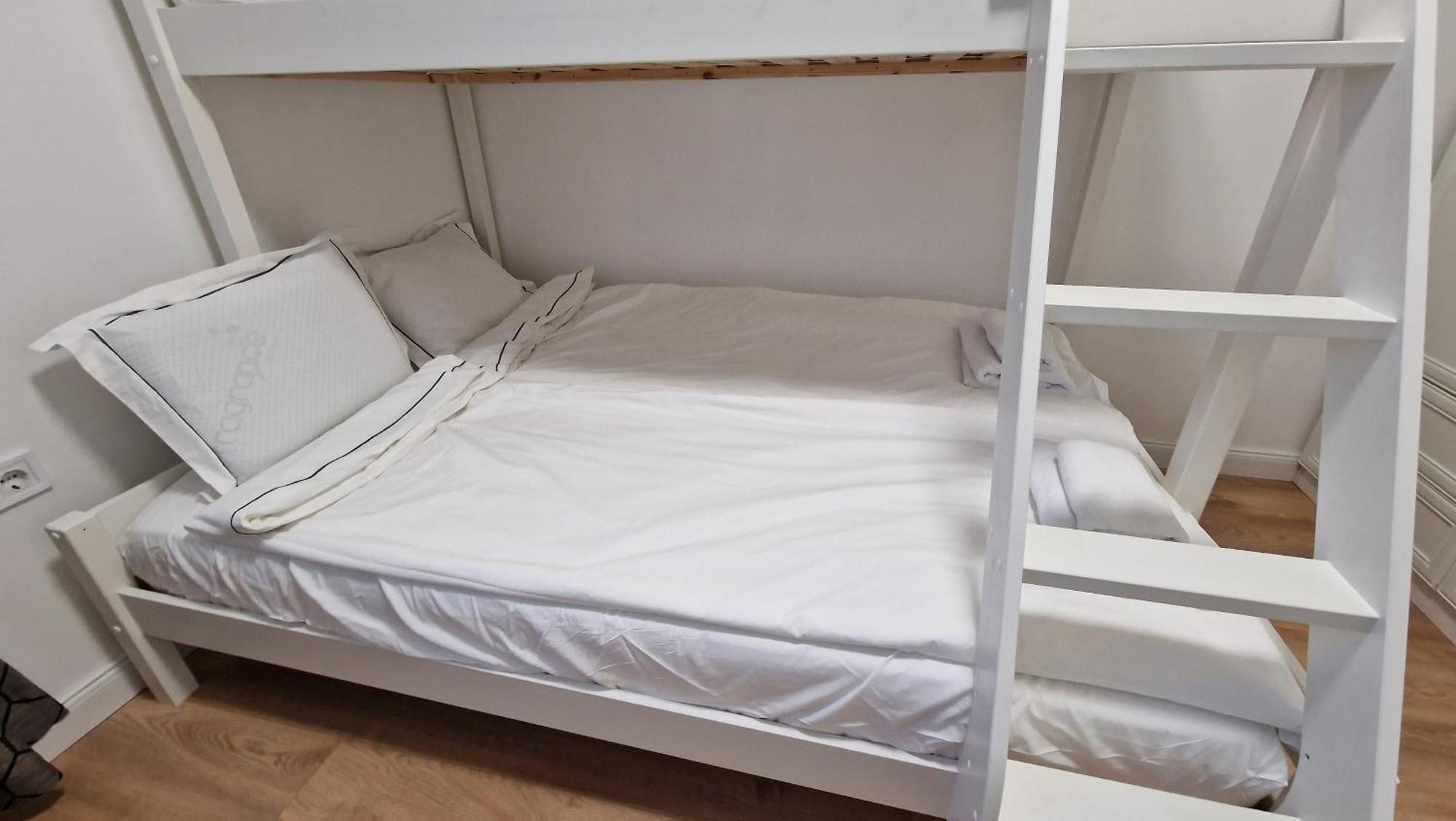 Fs Apartments - Beautiful Apartment In The Artistic Part Of Veliko Tarnovo Eksteriør billede